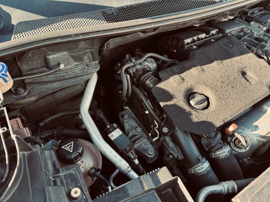 Peugeot 3008 1.5bluehdi 130cv Allure