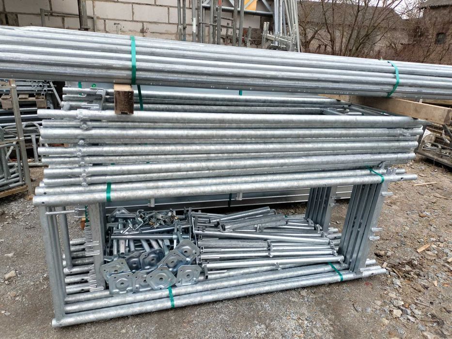 Rusztowanie pletak 9 x 10,5m PODESTY STALOWE