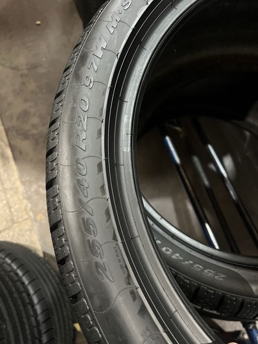 295/35/20+255/40/20 R20 Pirelli Sottozero Winter 270 4шт нові зима
