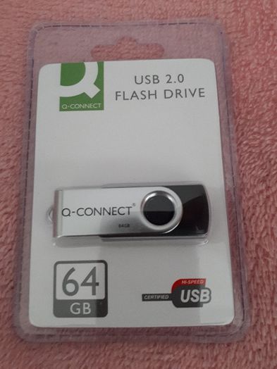 Pendrive 64 GB Nowy zapakowany plus Pendrive 8 GB GRATIS