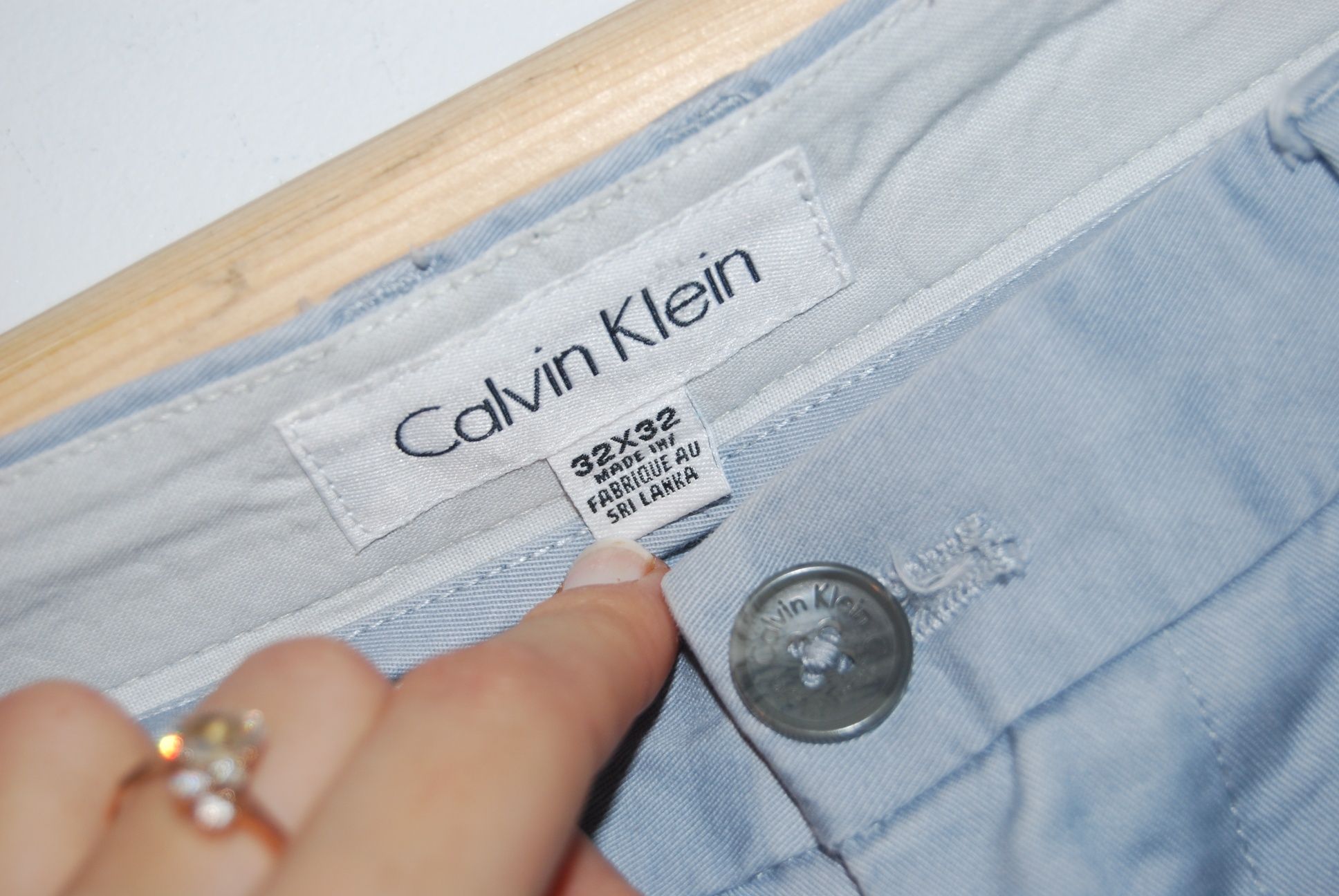 Spodnie Calvin Klein W32L32 pas 45 dł.105/82; nóg 19