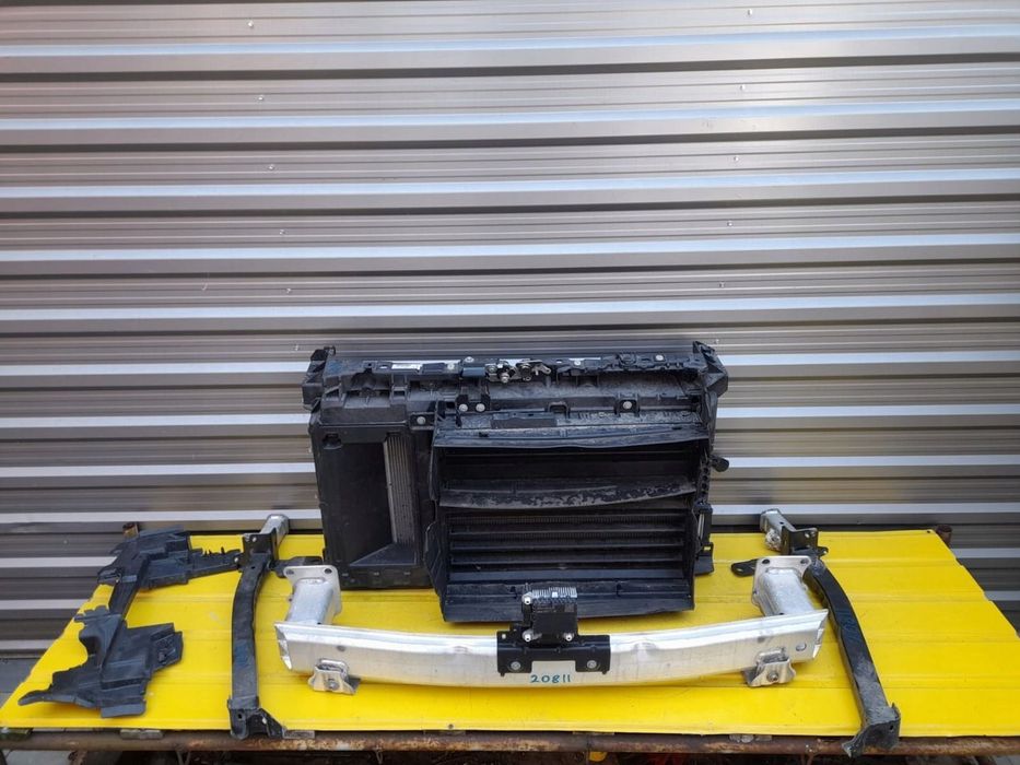 PEUGEOT 208 II E-208 PAS PRZÓD BELKA CHŁODNICE RADAR 9832186380