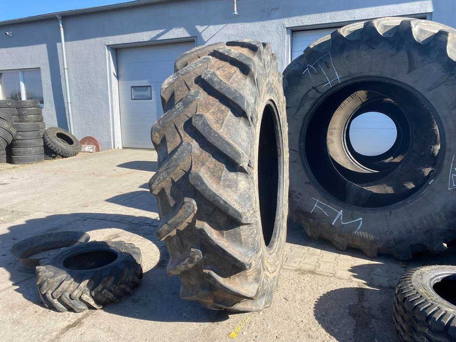 Opona Używana 20.8r38 Pirelli Radial 70% Bieżnika