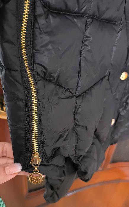 Czarna damska kurtka pikowana przejściowa nowa M