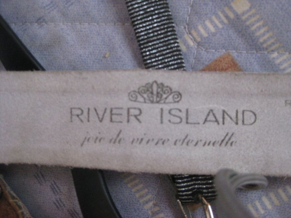 Кожаный женский ремень "River Island" + 3 пояса в подарок