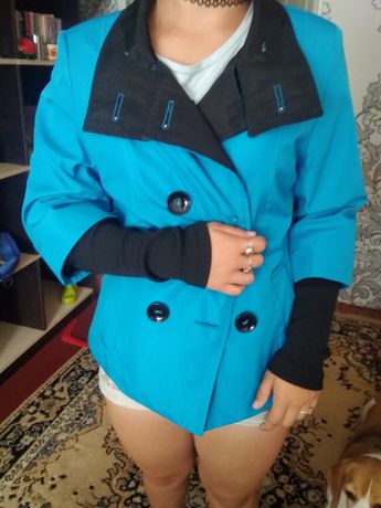 Курточка пиджак с отстёгивающимися  рукавами