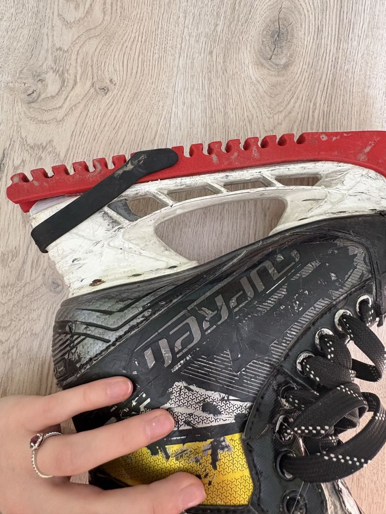 Łyżwy hokejowe bauer 6 fit3