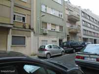Apartamento T2 nas Avenidas Novas – Excelente Localização e Oportunida