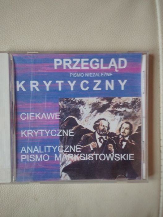 Płyta CD Przegląd Krytyczny