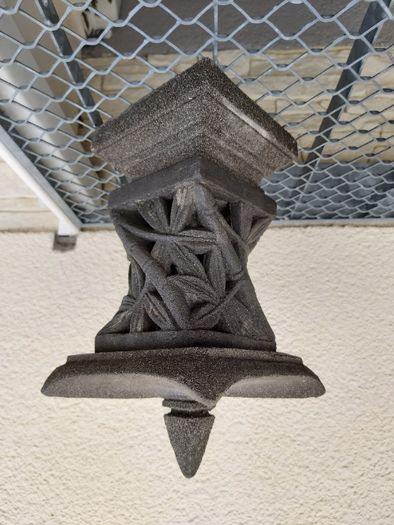 Lampion z Lawy do ogrodu japońskiego lub na taras, balkon - Hit