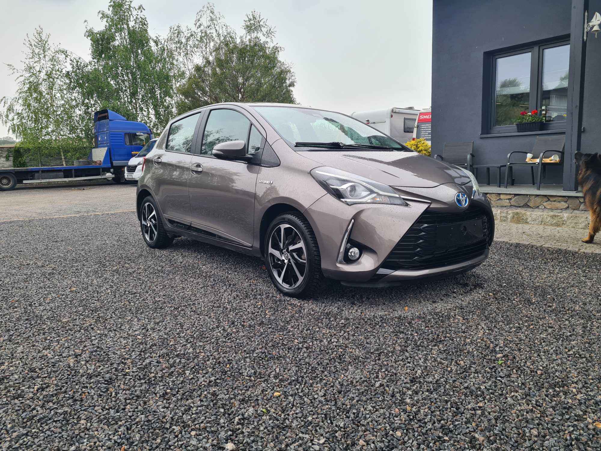 Toyota Yaris 2019r Hybryda Automat