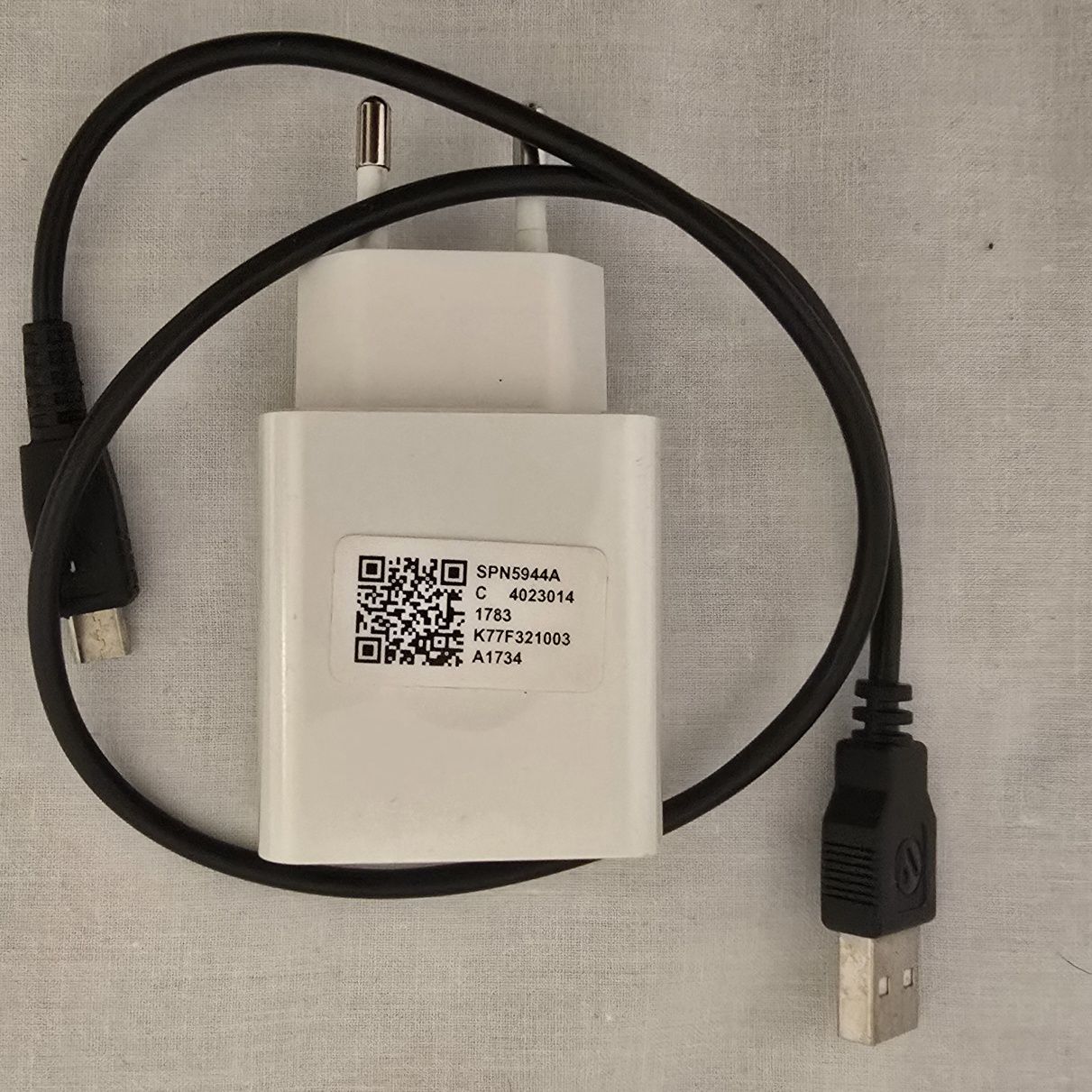 Motorola XT1723 dual sim złota Smartfon smarthphone telefon