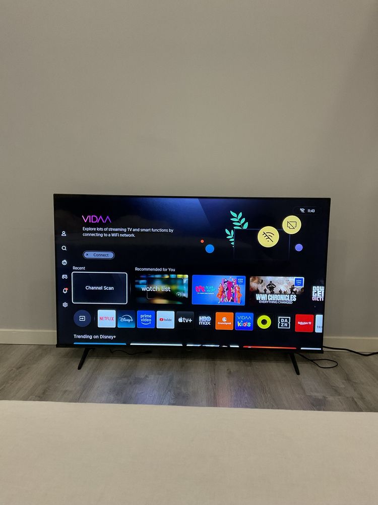 Smart TV 55'' 4K Ultra HD + Ambient Light