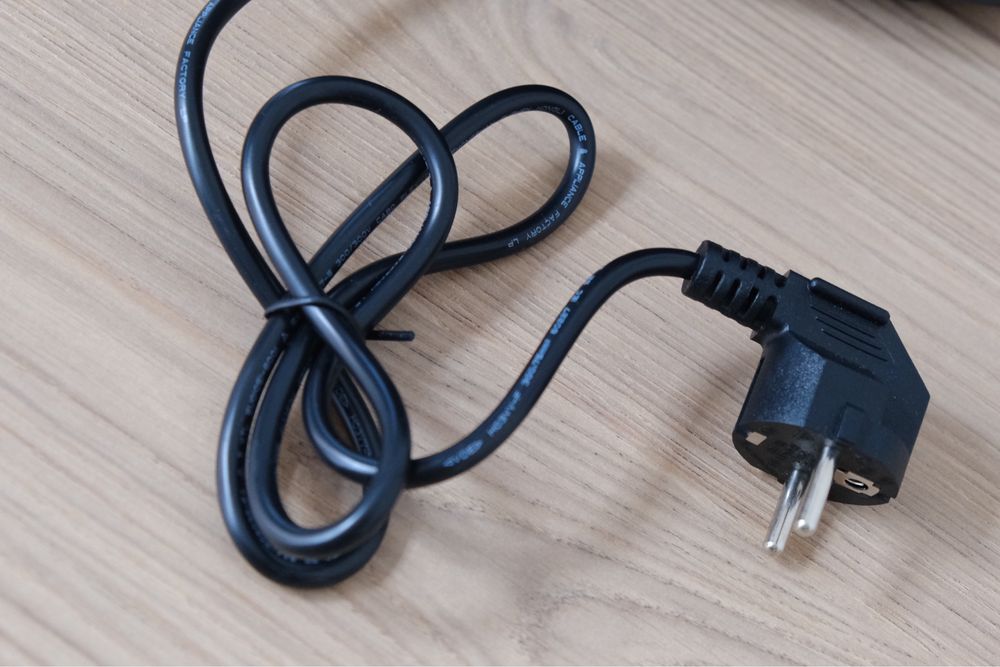 Nowy Toster PHILIPS Seria 1000