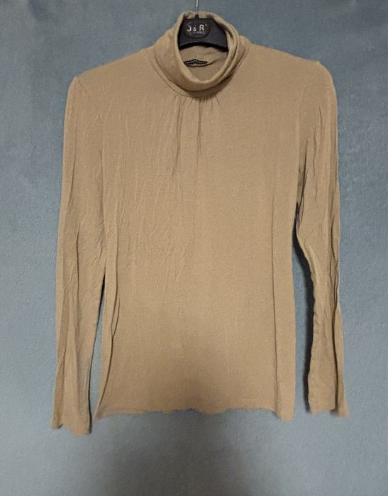 Cienki golfik jasnobrązowy