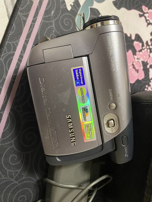 Дискова відеокамера Samsung VP-DC171