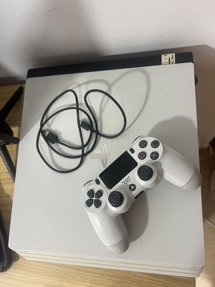 Ps4 pro 1TB semi nova com console