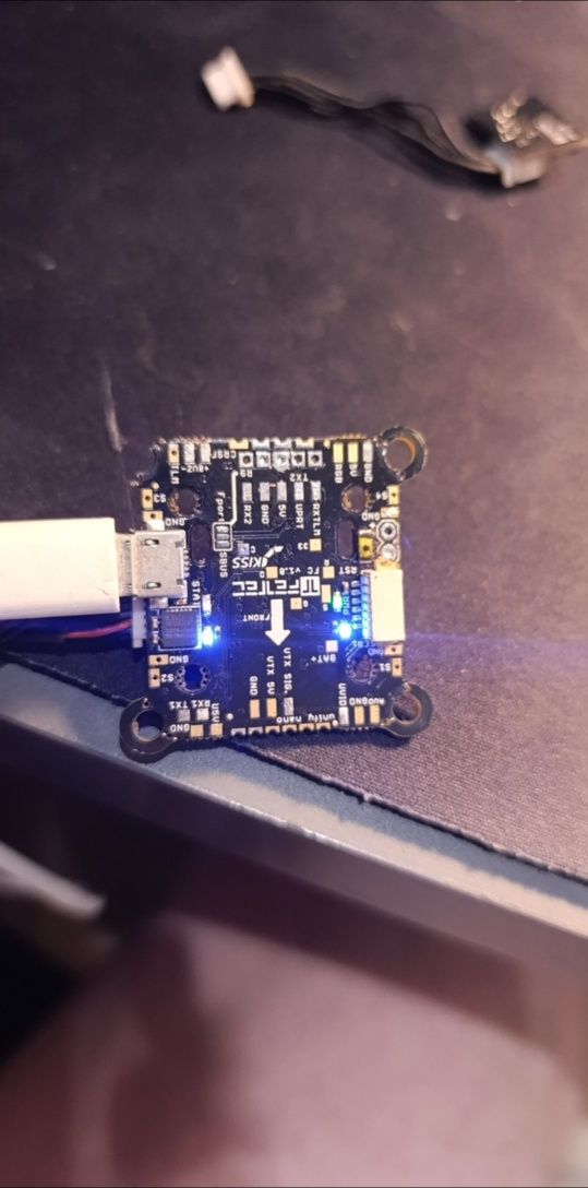 Stack Fettec f7, ESC 45 A i płytka OSD