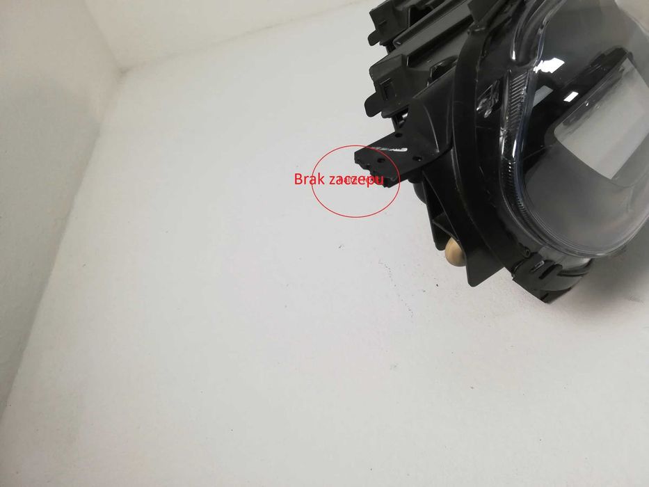 Citroen Jumpy III 16- Lampa Reflektor przednia przód Prawa Prawy