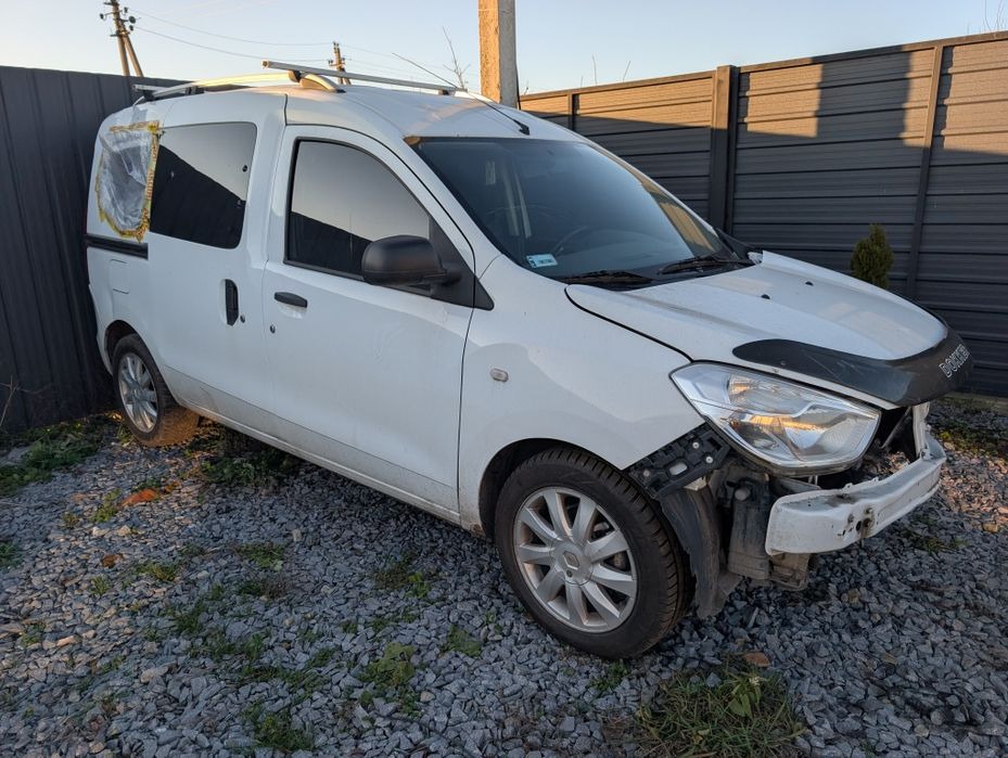 Рено докер після ДТП