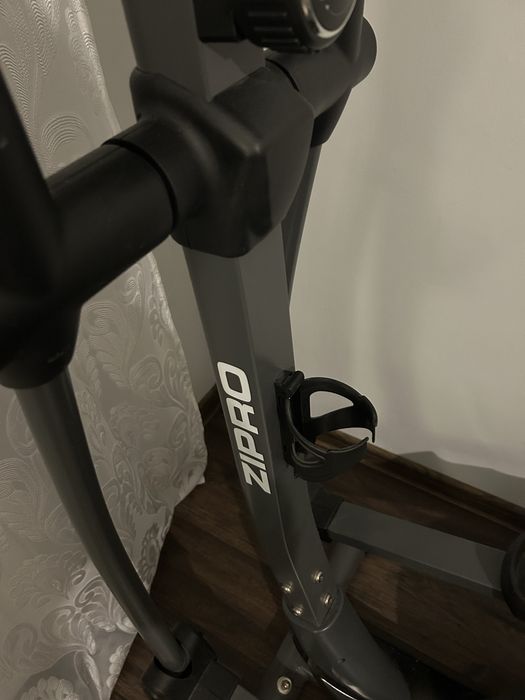 Orbitrek Trenażer eliptyczny magnetyczny Zipro Hulk 150 kg