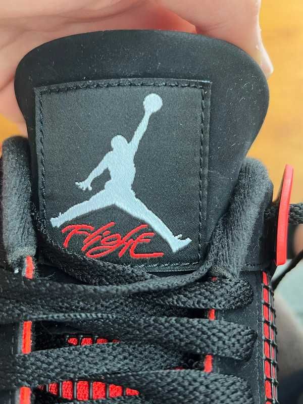 Jordan 4 Retro Red Thunder R.43
