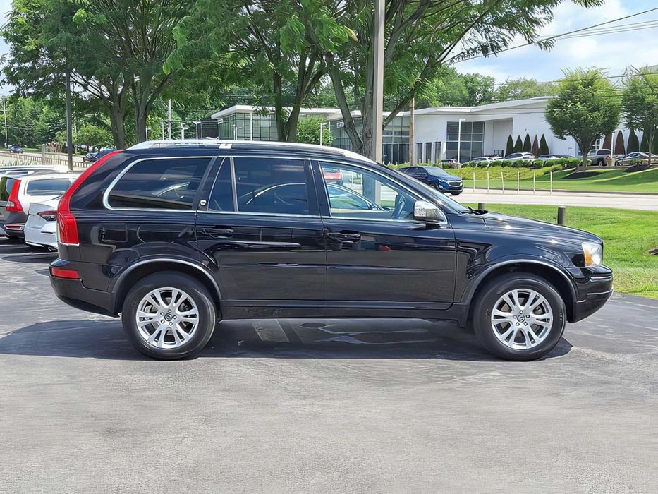 Volvo XC90      2013