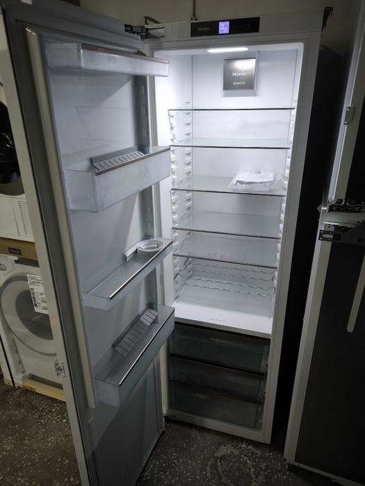Outlet!Chłodziarka do zabudowy Miele K 7743 E