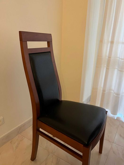 Mesa Sala Jantar Cerejeira Extensível c/ Oferta 6 Cadeiras