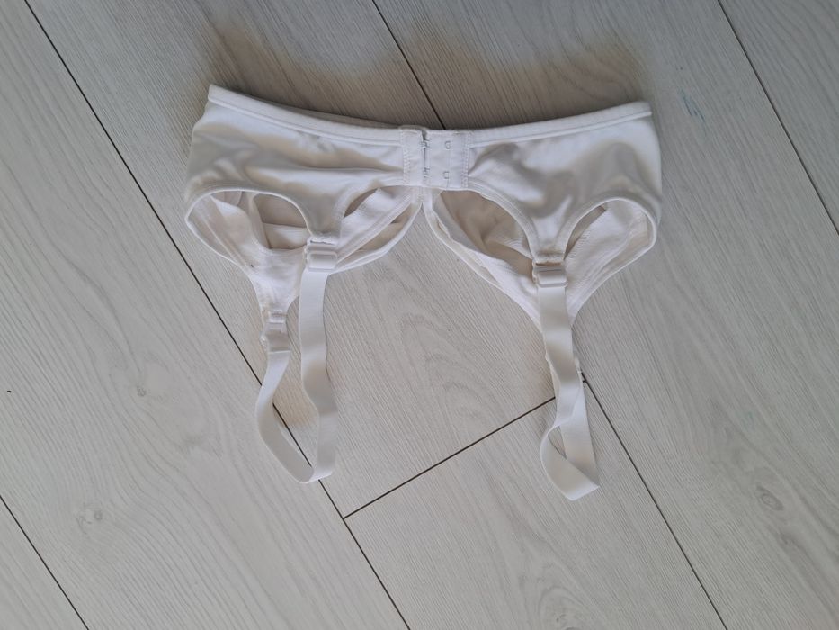 Biustonosz do karmienia Triumph nowy 75c