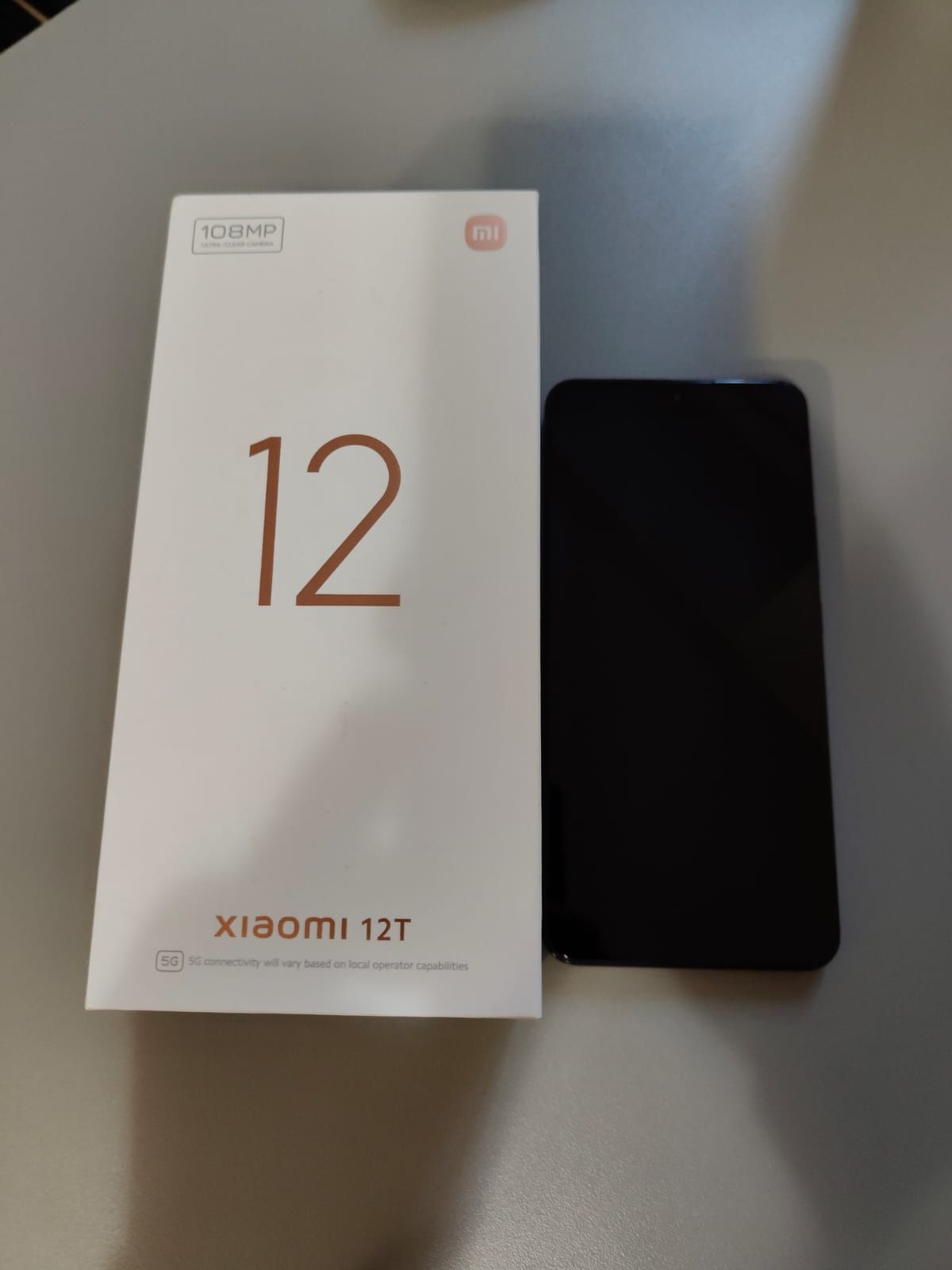 Xiaomi 12T 8G ram/128gb