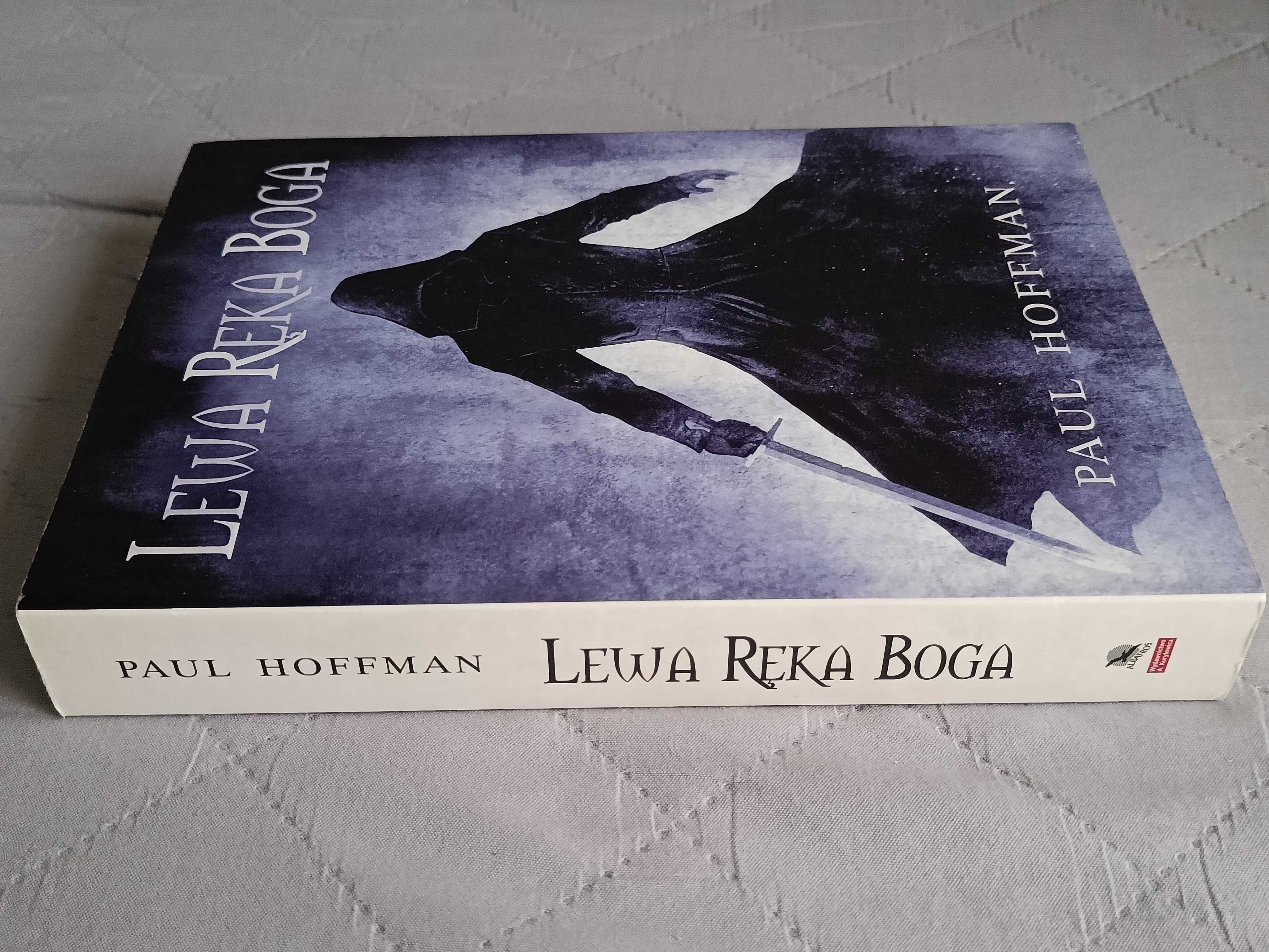 Paul Hoffman, Lewa ręka boga