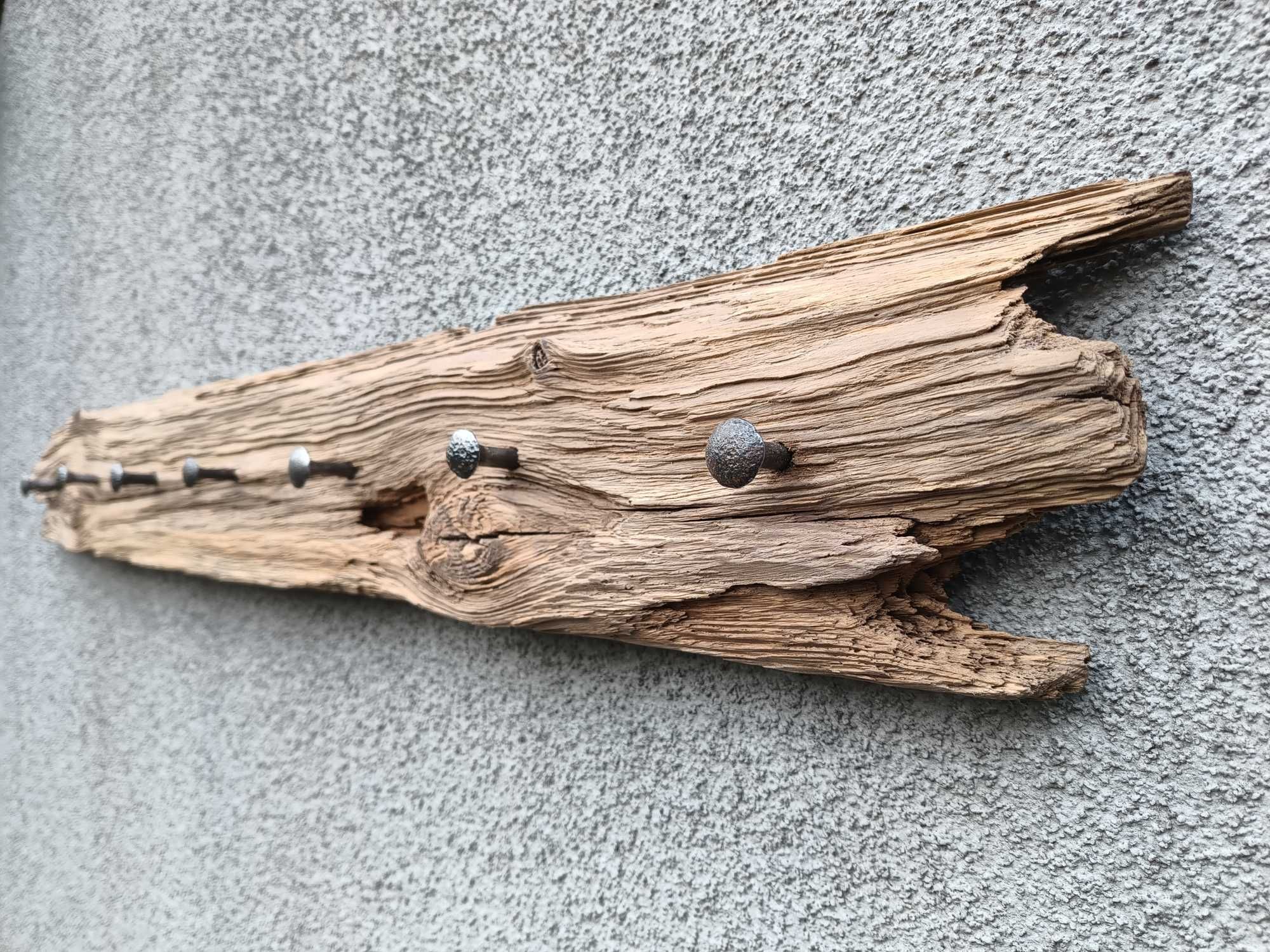 Wieszak na ubrania driftwood