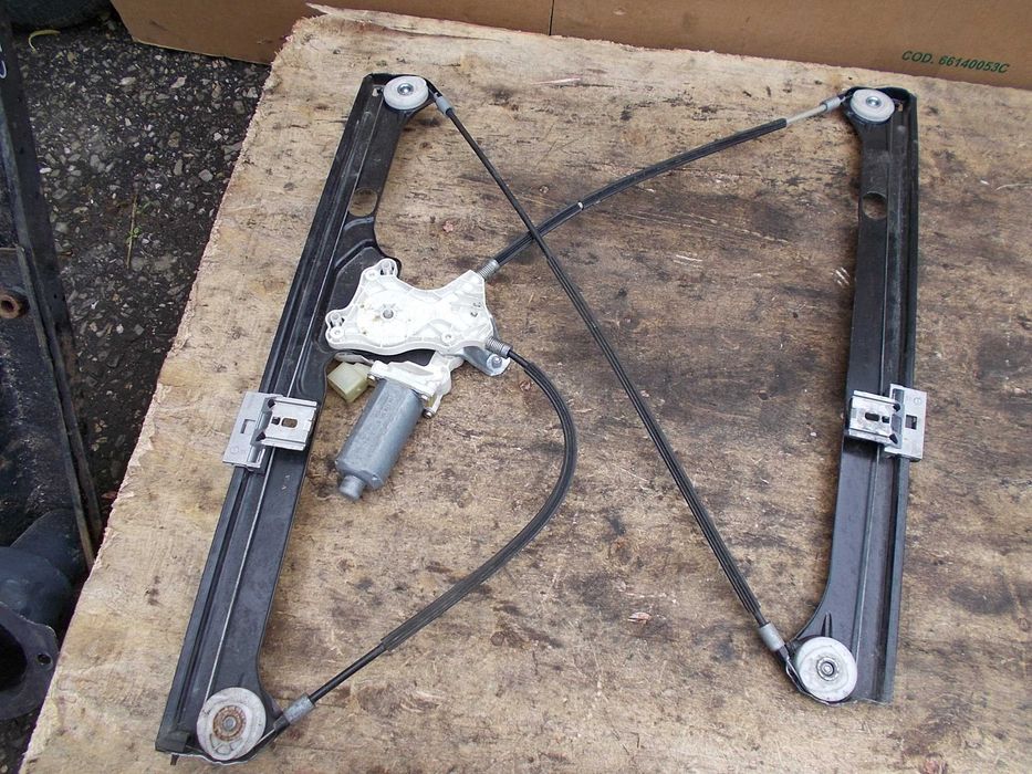 mercedes VANEO 1.7 cdi 01r mechanizm podnośnik szyby przód