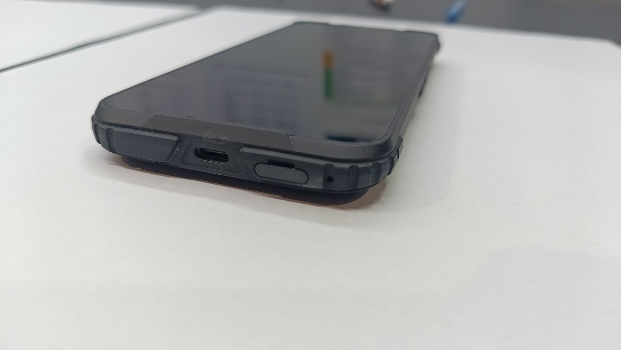 Pancerny smartfon Hammer Blade 5G