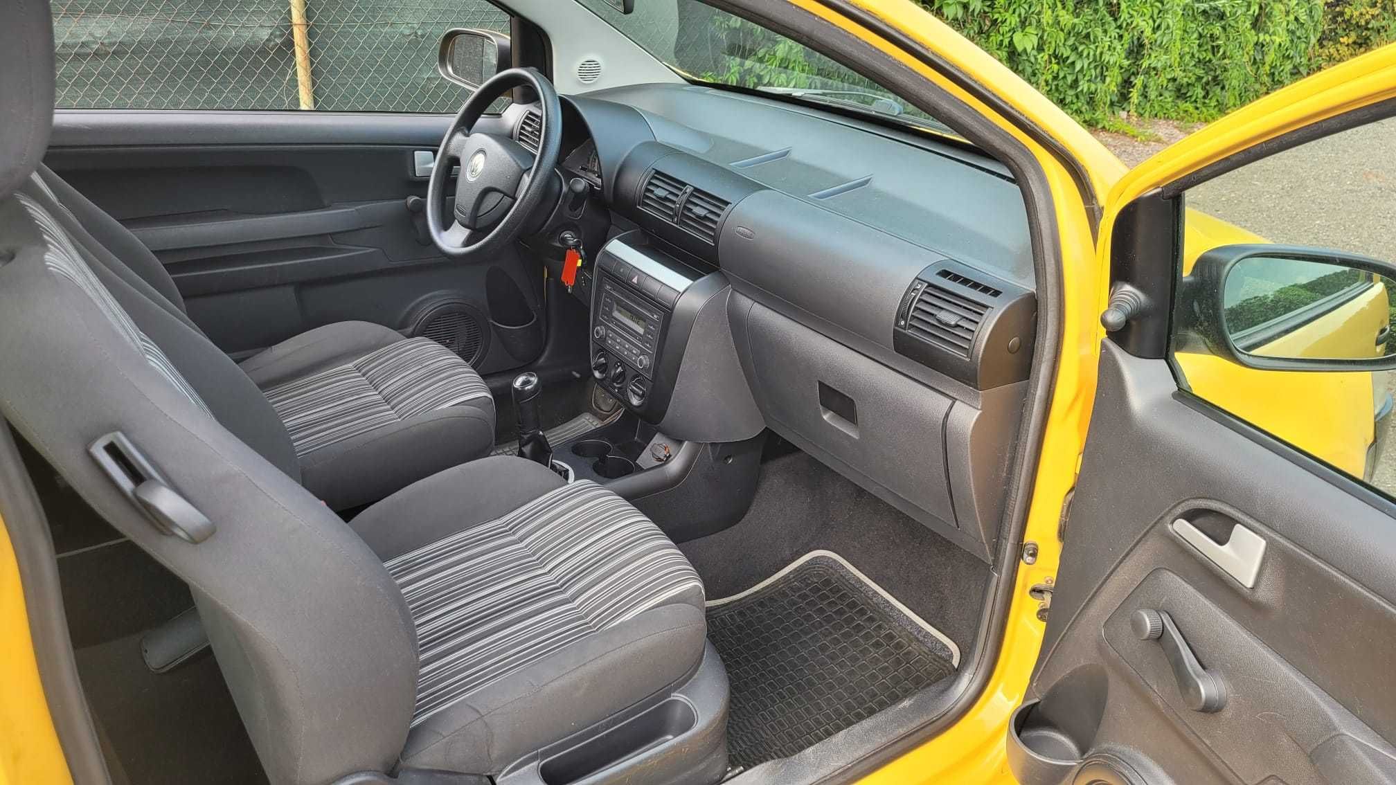 VW Fox stan bardzo dobry