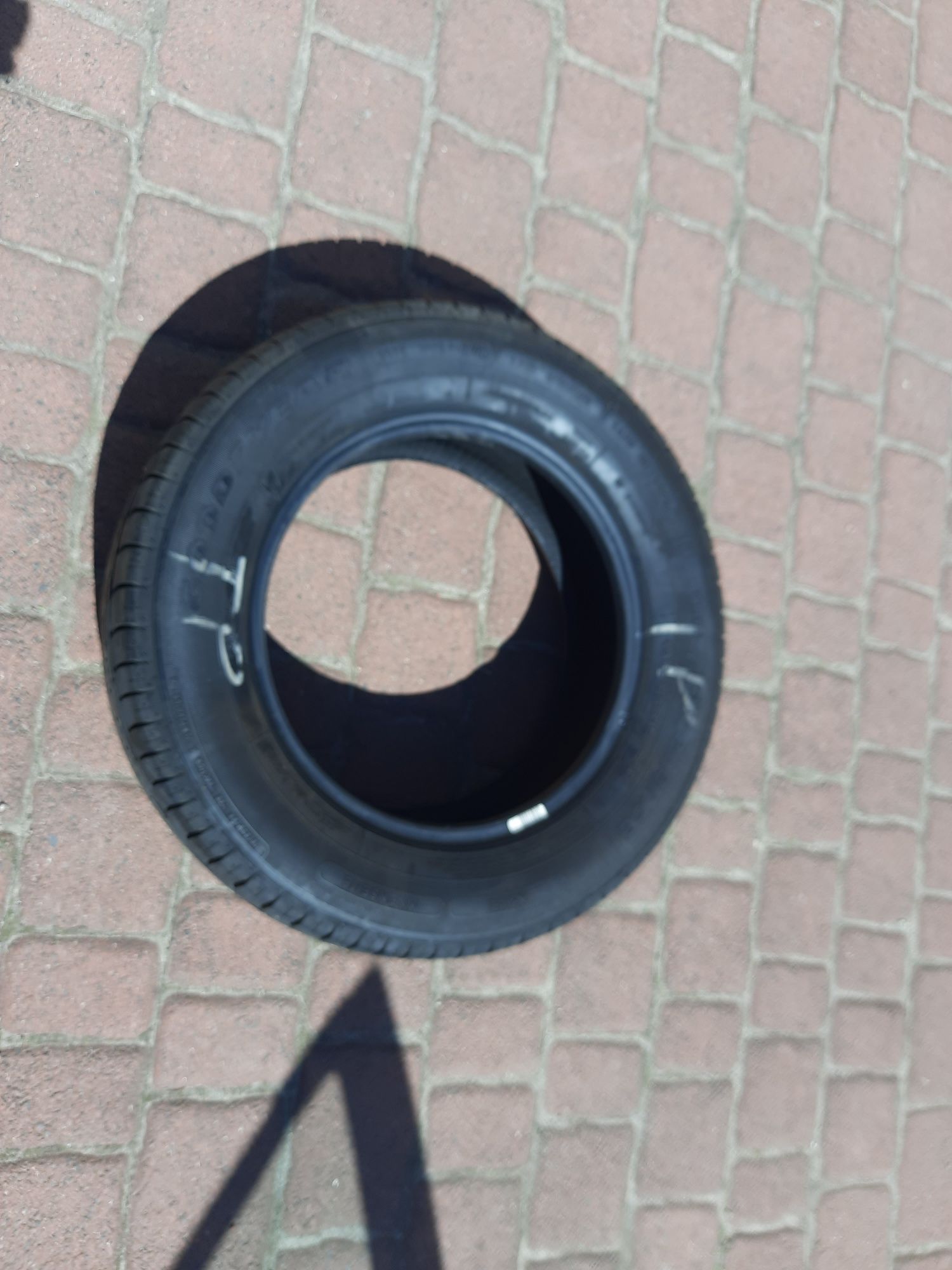 Opony letnie 195 65 R 15 Goodyear 4szt