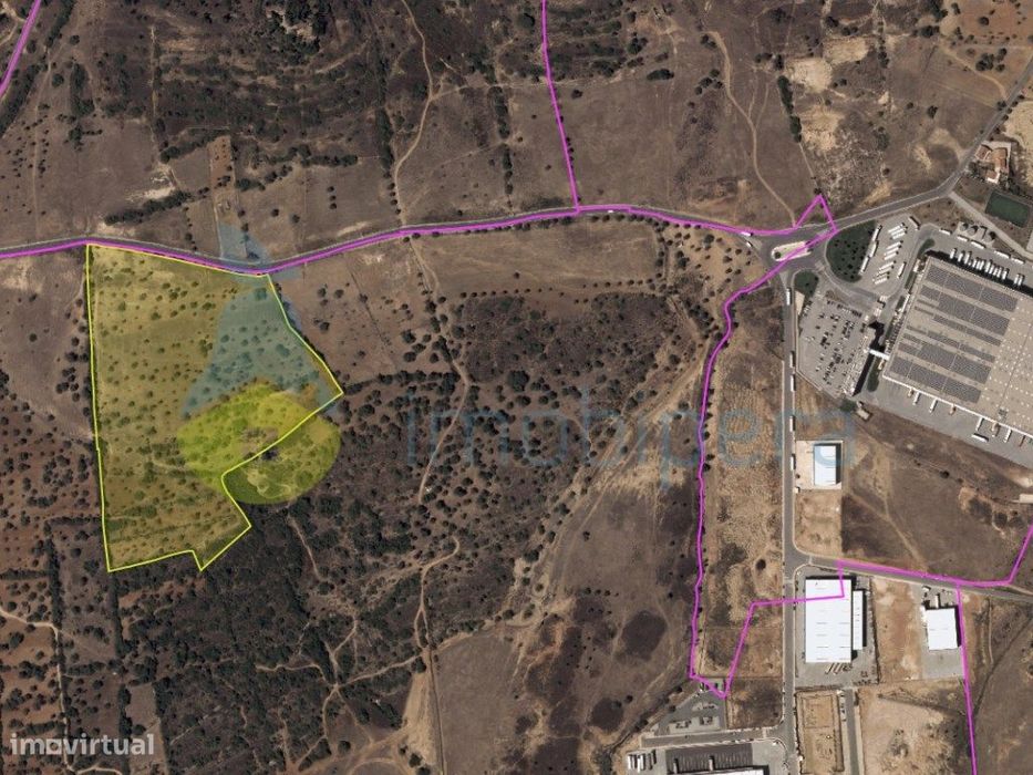 Terreno em Algoz - Viabilidade para construção de Hotel