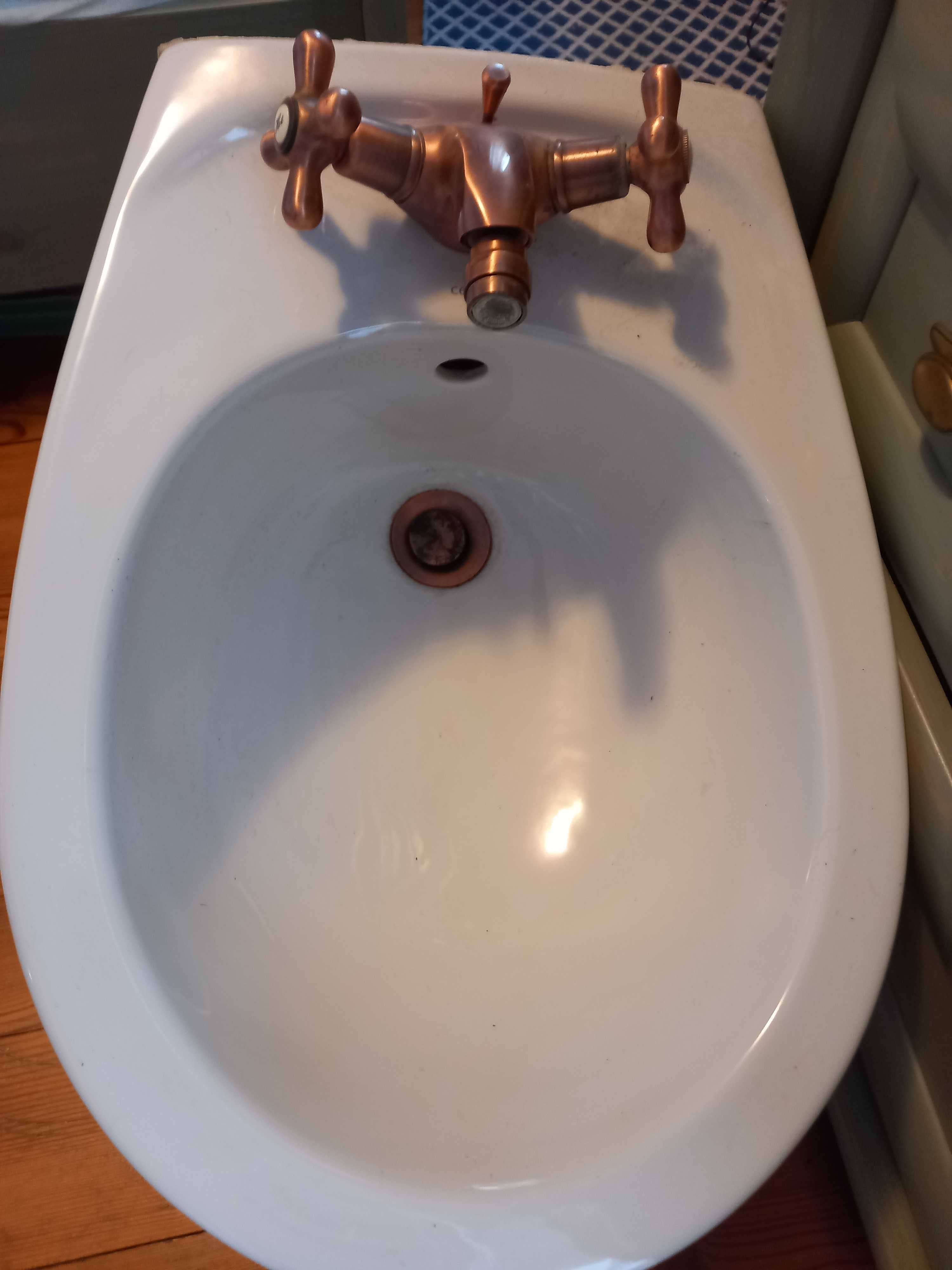 Bidet cersanit z baterią