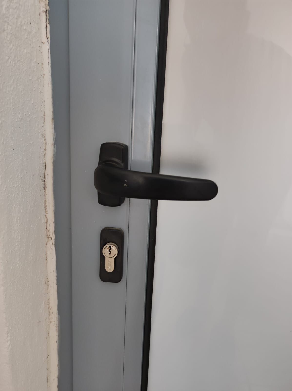 Porta em alumínio
