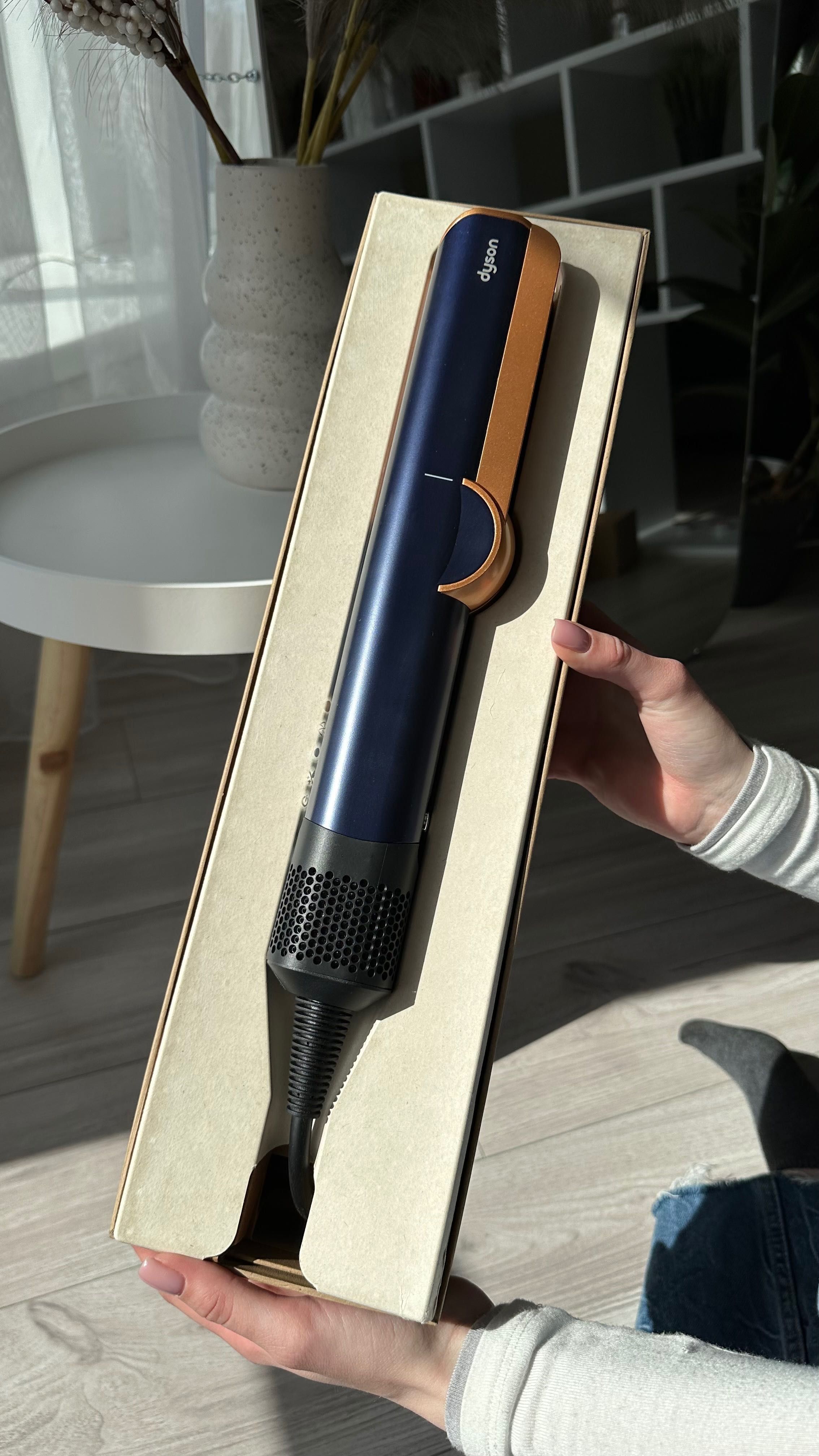 Dyson Airstrait HTO1 (Роздріб/Опт/
Дроп)
