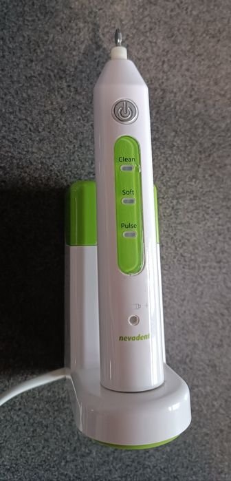Szczoteczka elektryczna Novadent 3 końcówki