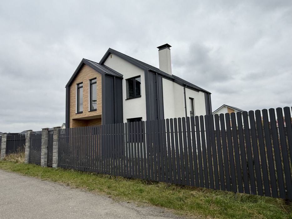 Продаж  будинку 150 м² з гаражем, 12 соток, у “Сім Озер”, с. Крушинка