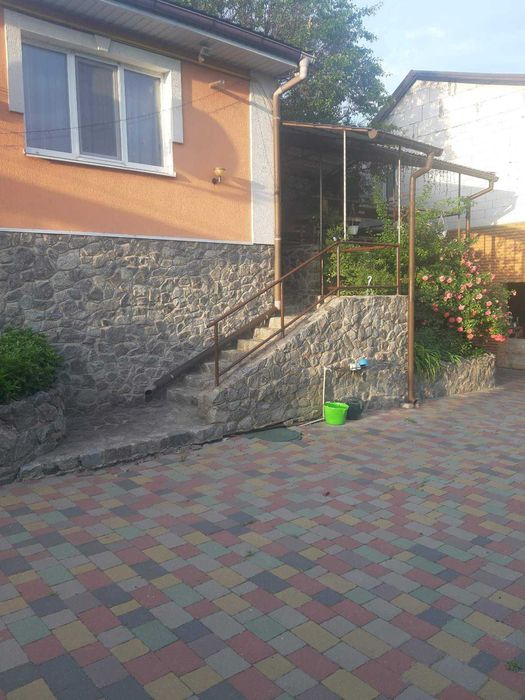 Здається в аренду будинок і пів будинку в селищі Велика Багачка