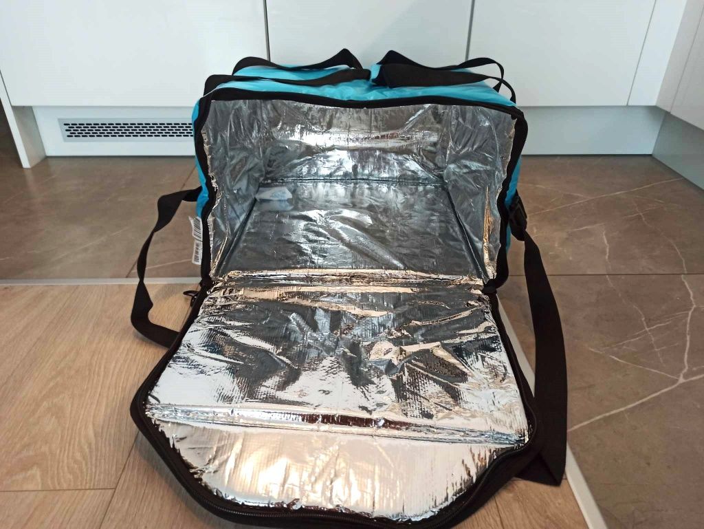 Torba termiczna marki wolt na ramię lub do ręki o aplikacji delivery