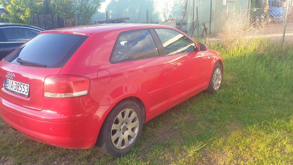 Audi a3 coupe 2l benz.2004r