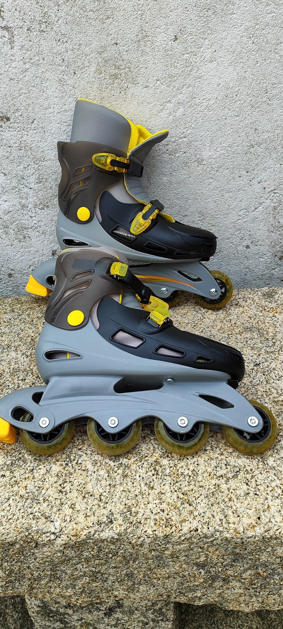 Patins em linha novo