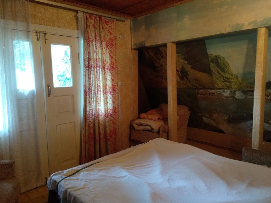 Будинок з земельною ділянкою 7 соток