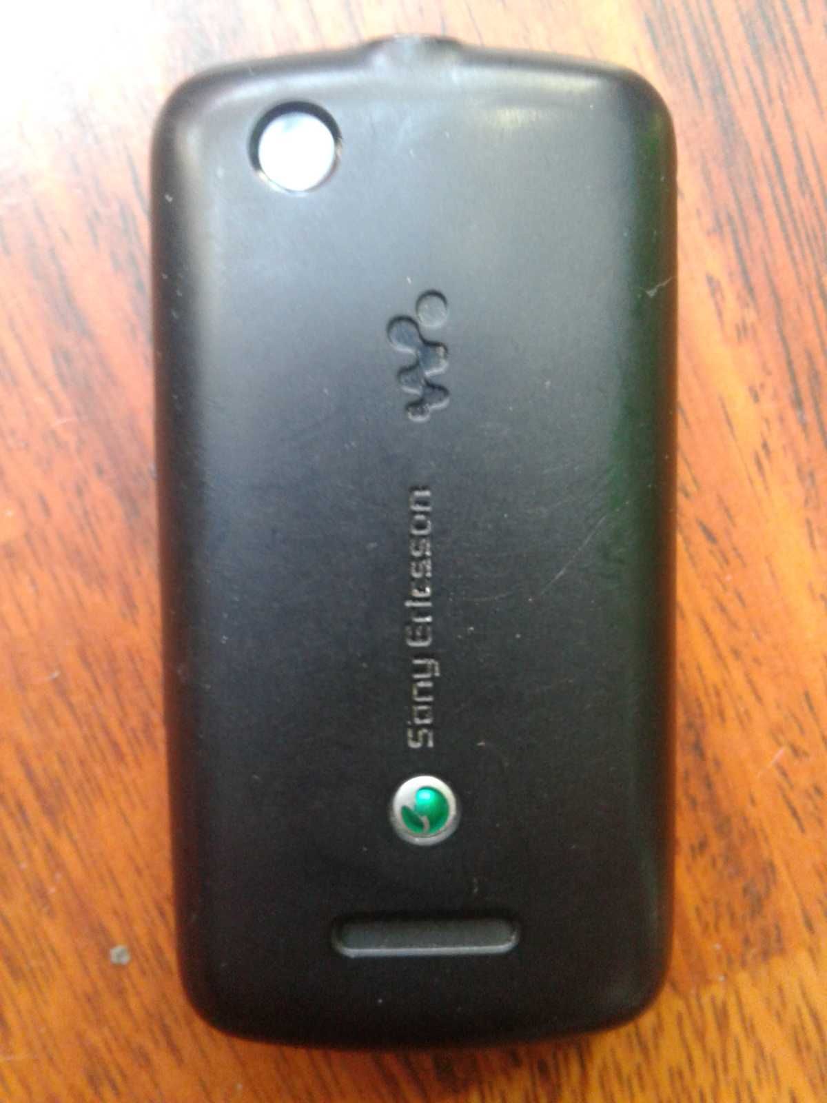 Telefon Komorkowy Sony Ericsson W100i