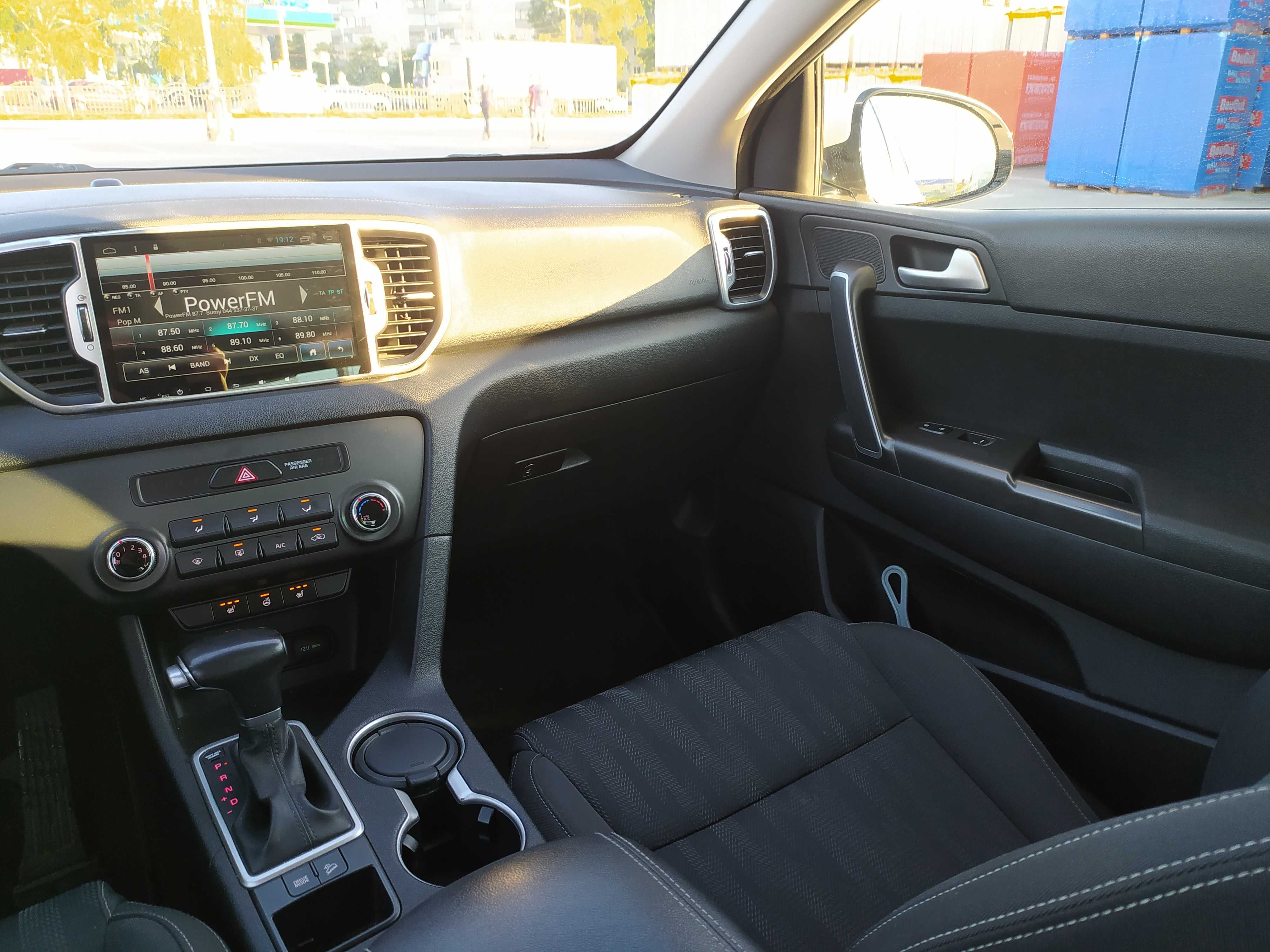KIA Sportage 4, офіційний, 2 л, автомат, газ\бензин